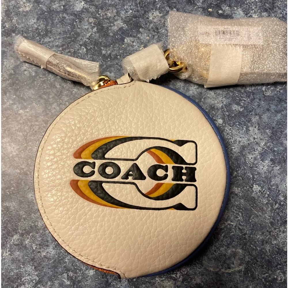 Coach circular coin Pouch/Coach stamp. New/tags - Picture 1 of 6
